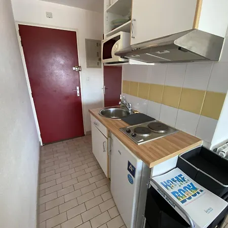 Cap D'agde Naturisme Cn010-587